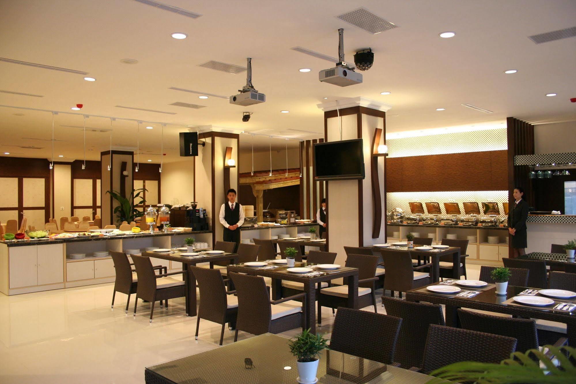 F Hotel - Sanyi Exterior photo
